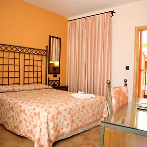 Ele Santabarbara Hotel
